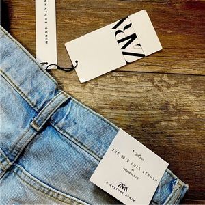 ZARA The 90's Full Length Wide Leg Distressed Jeans, US 6